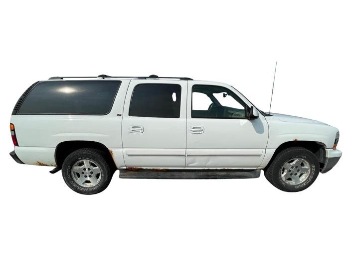 2006 chevrolet suburban 1500-4wd with 216944 miles for sale near elk-river, minnesota 508f97124004456c8b244ade20d63b7a.jpg