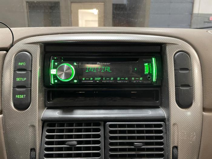 2004 Mercury Mountaineer