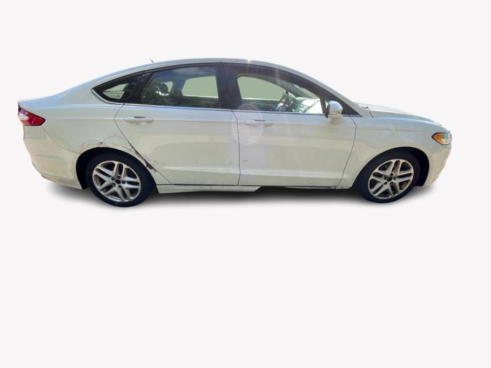2015 ford fusion se with 207056 miles for sale near burnsville, minnesota 50aba023625f45408c2a357271fefa68.jpg