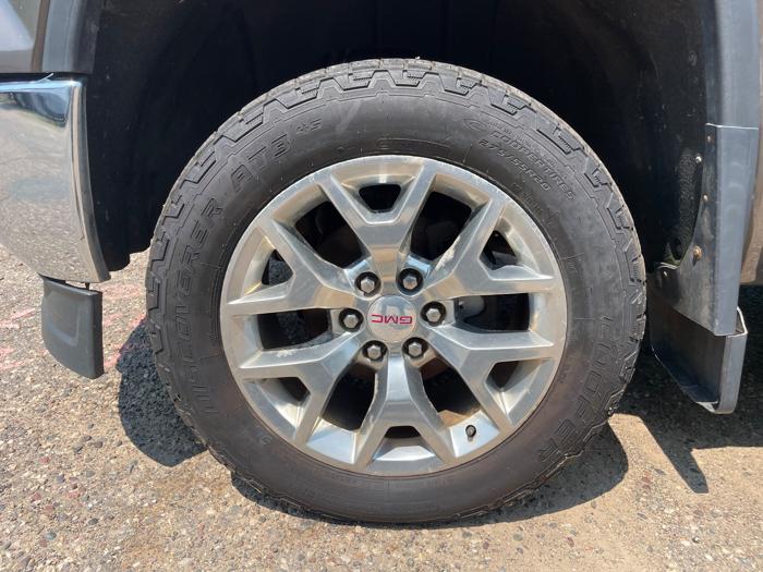 2015 gmc sierra-1500 slt-crew-cab-long-box-4wd with 286483 miles for sale near white-bear-lake, minnesota 50cc7d39b66144c5aad125c7015c6e21.jpeg