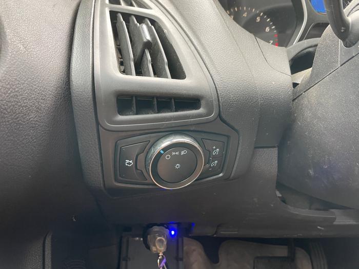 2014 ford focus s-sedan with 133609 miles for sale near elk-river, minnesota 50d3c3151a214304a7068dfd47fe17fc.jpeg