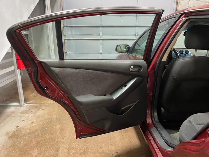 2012 nissan altima 2.5 with 150779 miles for sale near elk-river, minnesota 50f10b8833d34c2e887257d20db96ecf.jpg