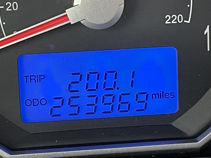 2007 hyundai santa-fe limited with 253969 miles for sale near elk-river, minnesota 50f536c16e0b4d61b520d5d7c47882f6.jpg