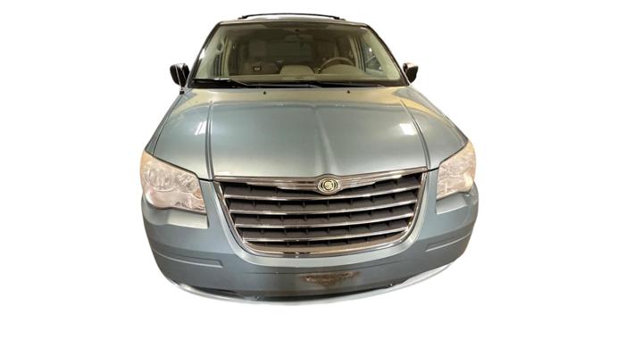 2010 chrysler town-&-country lx with 126535 miles for sale near elk-river, minnesota 51017d920b2e43a589d4158b77310310.jpg