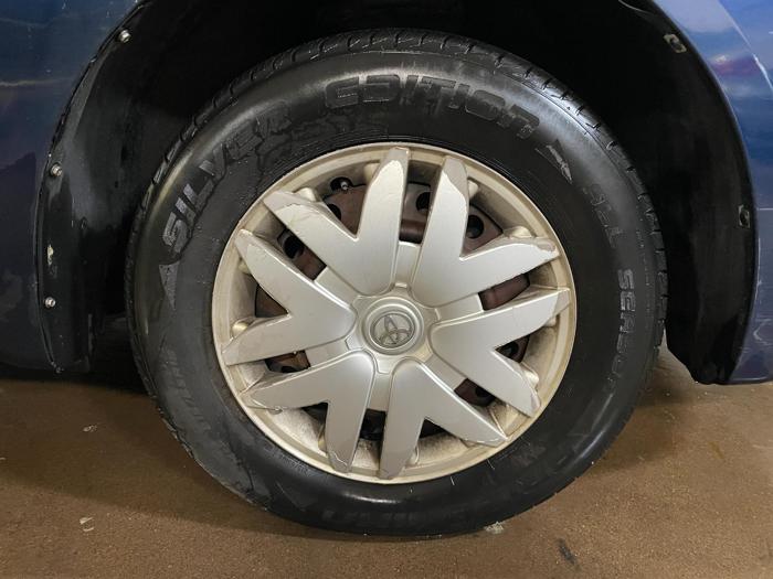 2004 Toyota Sienna