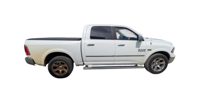 2013 ram 1500 laramie-crew-cab-swb-4wd with 192441 miles for sale near elk-river, minnesota 5109816b0fb948bba6989cd801f38666.jpg