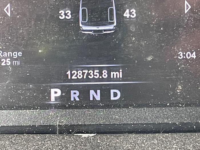 2015 ram 1500 slt-crew-cab-swb-4wd with 128735 miles 511c72d79a884fae829ef4a683b63574.jpeg