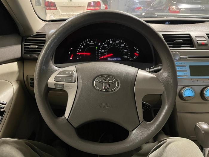 2009 toyota camry base with 225479 miles for sale near elk-river, minnesota 514be52505584893a67c60aabb3ea866.jpg