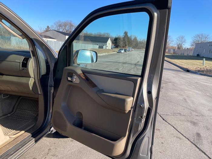 2005 nissan pathfinder xe with 258980 miles for sale near elk-river, minnesota 517be0abd18c4340b4246644f9b8e71b.jpg