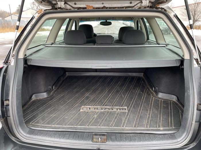 2006 subaru outback 2.5i with 147163 miles for sale near elk-river, minnesota 51a6ee3ec73a41759b46b062822c32ea.jpg