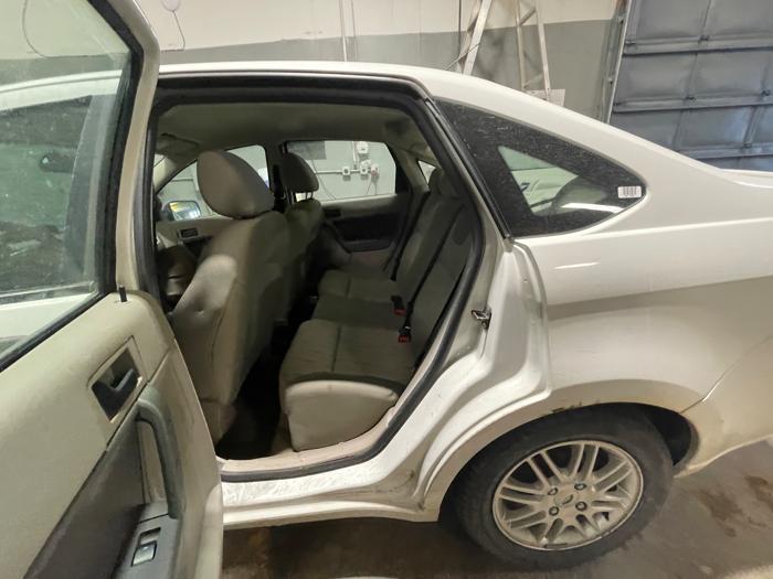 2009 ford focus se-sedan with 198044 miles for sale near elk-river, minnesota 51a7288e798444d2be1ecc99a5948a9a.jpeg