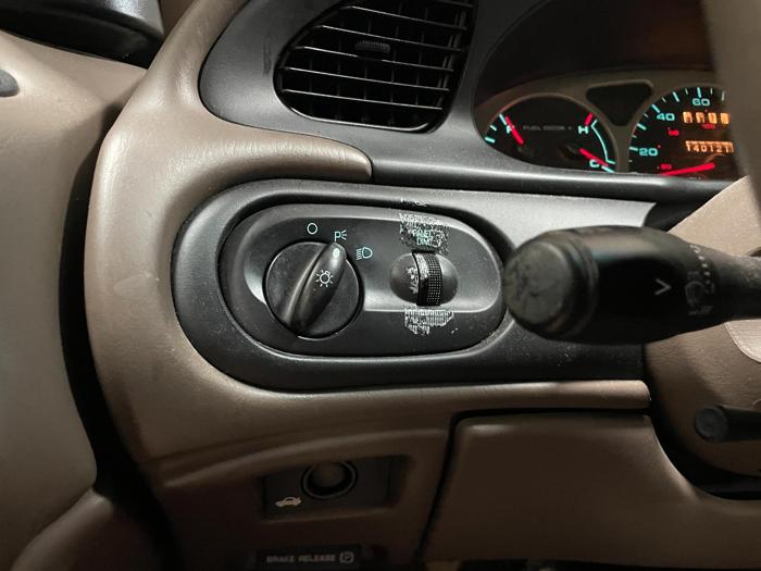 1999 Ford Taurus