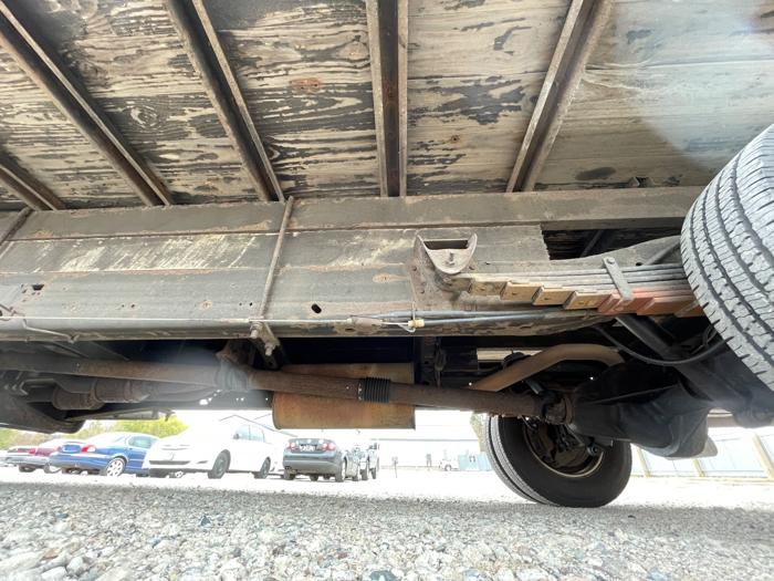 2006 chevrolet express g3500 with 121772 miles for sale near elk-river, minnesota 51c31d34b87c4ca8b7125f285c41d9ef.jpeg