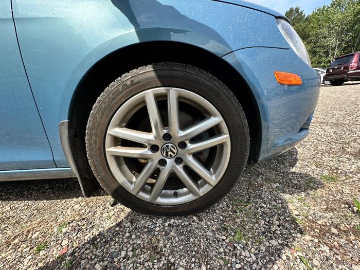 2010 volkswagen eos lux with 77575 miles for sale near elk-river, minnesota 51d1d3429a9f4d0b9b4ddb2b73d8c266.jpeg