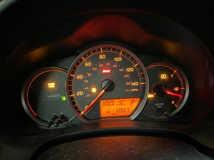 2012 toyota yaris 5-door-le with 110907 miles for sale near elk-river, minnesota 51df3d47f6134e3bb803bc8617bf54cc.jpg