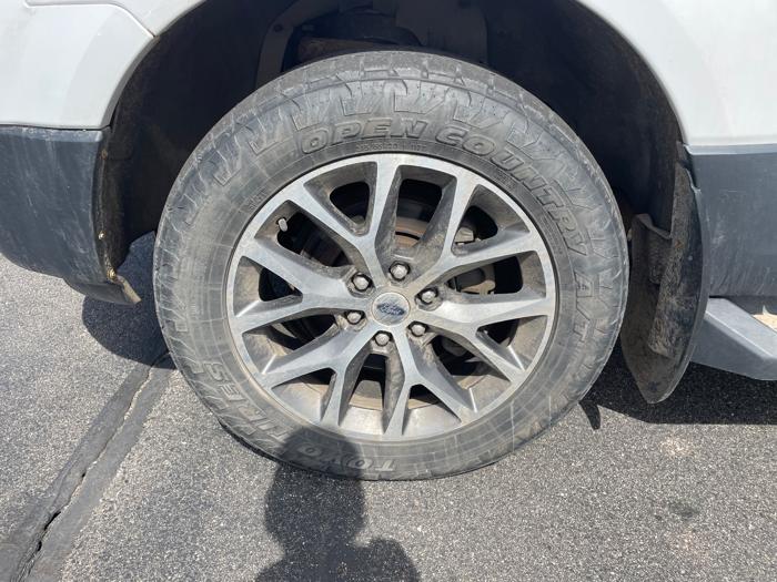 2015 ford expedition xl with 145346 miles for sale near clearwater, minnesota 51ef379a69bd447096eb6759f9e2ddfe.jpeg