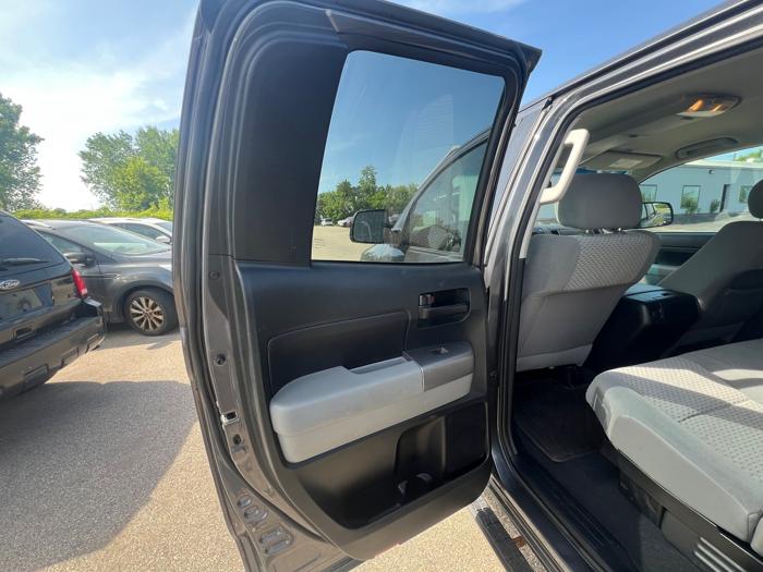 2012 toyota tundra tundra-grade-5.7l-ffv-double-cab-4wd with 152932 miles for sale near savage, minnesota 520ff220b55e42f68bf35b210f68f173.jpeg