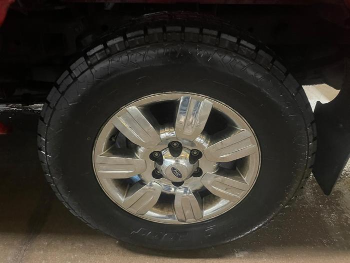 2004 ford f-150 xl with 169317 miles for sale near elk-river, minnesota 5215f89f4d6c40318354e7adb464f50f.jpg
