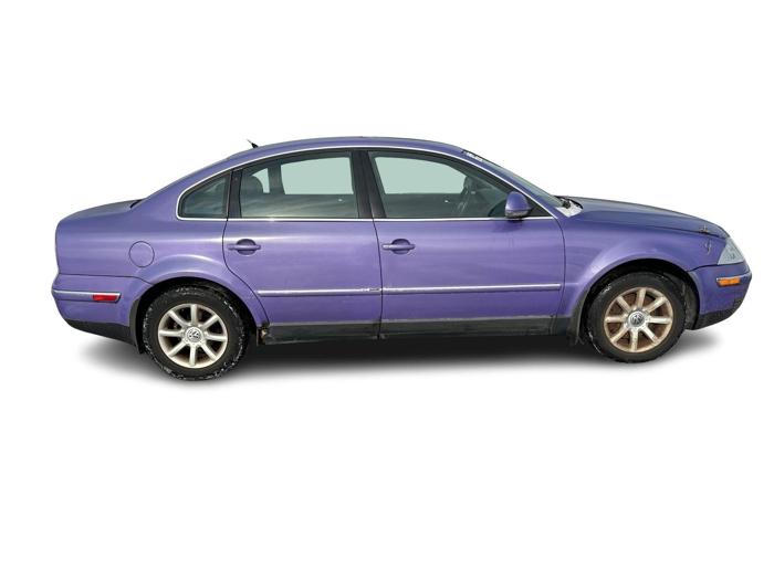 2004 volkswagen passat gls with 175048 miles for sale near elk-river, minnesota 5228a783e84641c286740982a29d944c.jpg