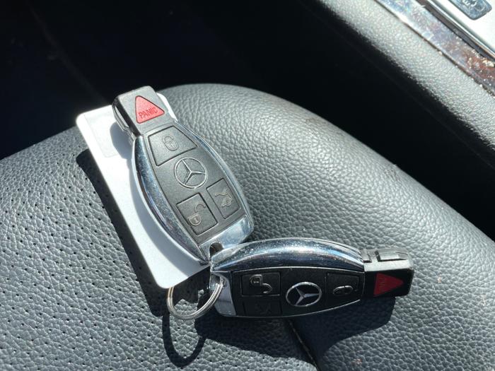 2011 mercedes-benz glk-class glk350-4matic with 132237 miles for sale near elk-river, minnesota 5234acf843e145ffbcec7399c9bb5327.jpeg