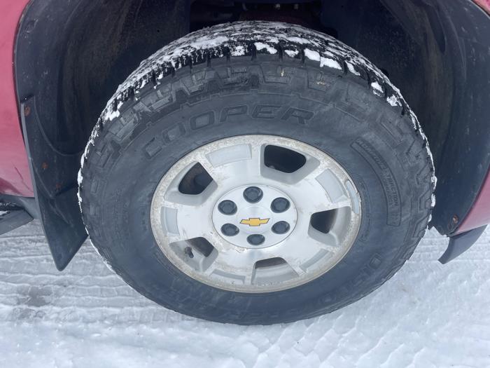 2010 chevrolet suburban lt-1500-4wd with 193783 miles for sale near annandale, minnesota 5234b51feed940d7bf02cae92937e081.jpeg