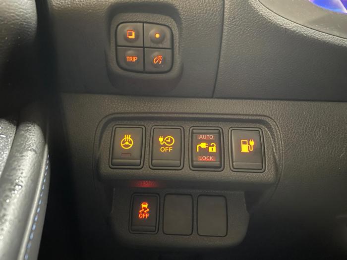 2015 nissan leaf sl with 82254 miles for sale near elk-river, minnesota 525d9d207abb4e158053f02504f3bdbd.jpg