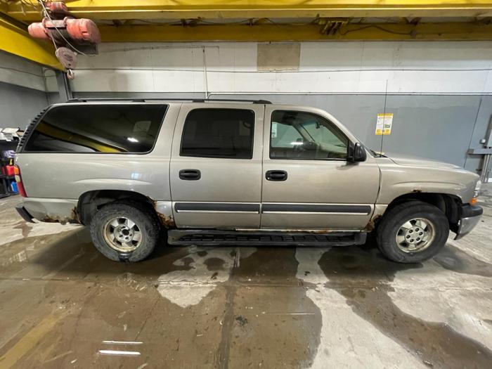 2003 chevrolet suburban 1500 with 332094 miles for sale near elk-river, minnesota 526255067a8741678dfaba2e693a8c2a.jpg
