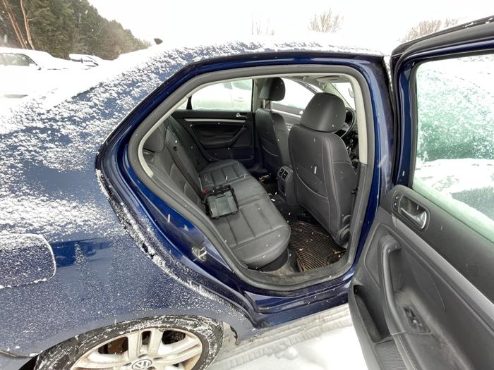 2007 volkswagen jetta 2.5l-w--pkg.-1-&-sunroof with 197375 miles for sale near elk-river, minnesota 5269b3359d22494394aeec979fd3c9b2.jpeg