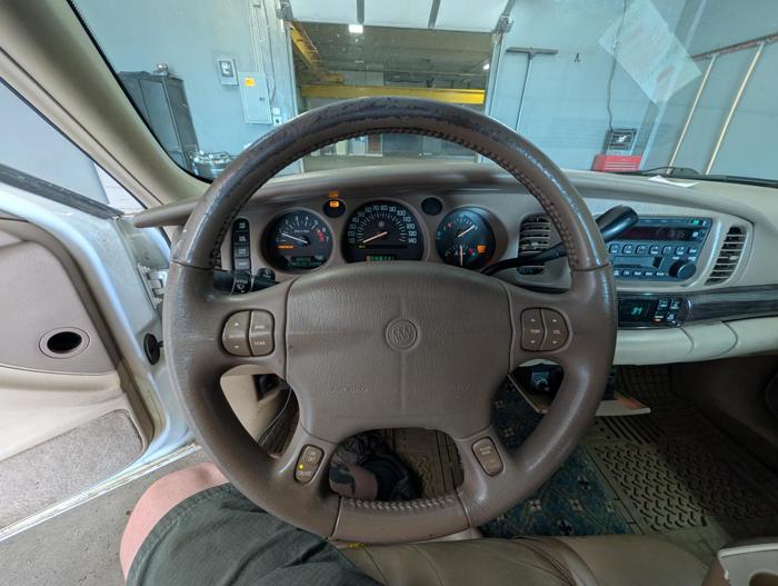 2005 buick lesabre limited with 159535 miles for sale near elk-river, minnesota 52b4275b4d7142389a0fa188f71e4fc4.jpg