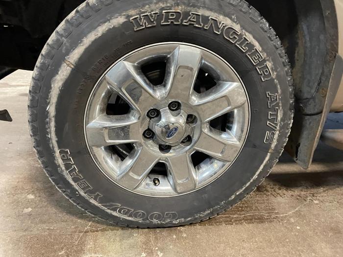 2006 ford f-150 sel with 209022 miles for sale near elk-river, minnesota 52d74683097c4aff894e0540991b83e1.jpg