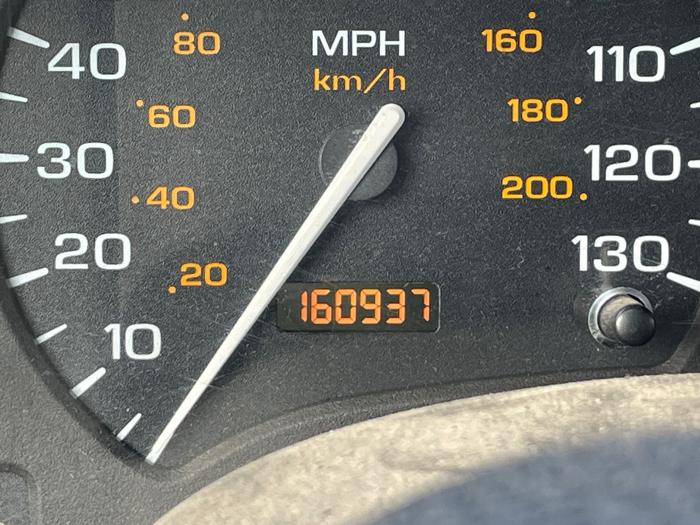 2001 saturn sl sl2 with 160937 miles for sale near elk-river, minnesota 52ed60d6486e4a30be5314980ea16085.jpeg