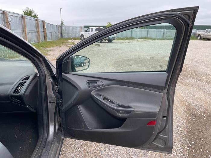 2014 ford focus s-sedan with 133609 miles for sale near elk-river, minnesota 5316e83ddee548c8a22d5c78ff5c14f3.jpeg