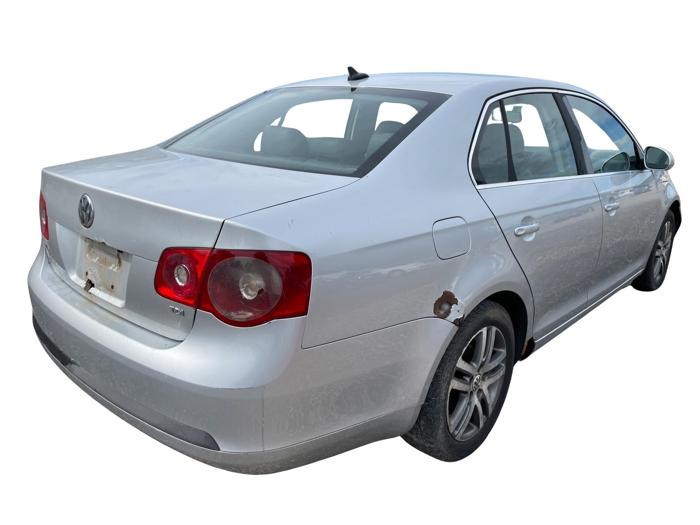 2006 volkswagen jetta tdi with 227110 miles for sale near elk-river, minnesota 53211d8813484364b8b296006c492e5d.jpg