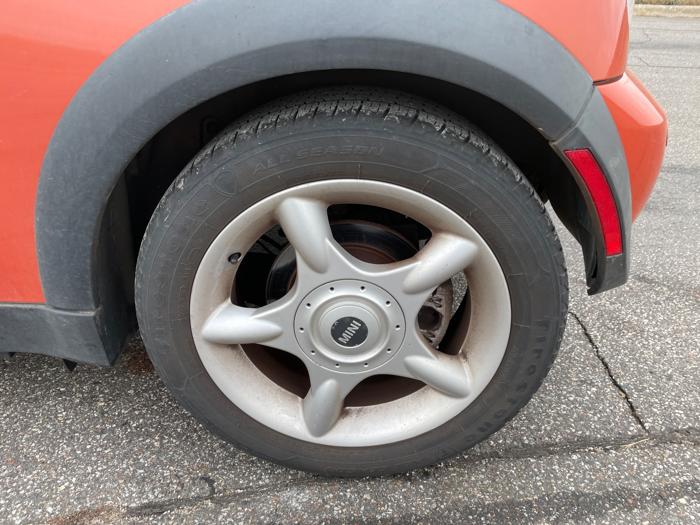 2005 mini cooper convertible with 113933 miles for sale near elk-river, minnesota 532b75c5b61140c483d6b02638c6cf91.jpeg