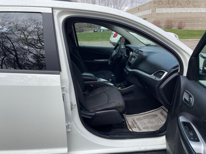 2017 dodge journey se with 128688 miles for sale near burnsville, minnesota 5364429eca5a4378bdf09fc0f249e49c.jpg