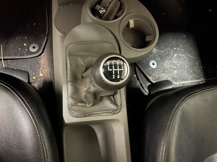 2003 volkswagen new-beetle gls-2.0l with 148944 miles for sale near elk-river, minnesota 5388a747dad04f65a33d0bad2c846342.jpeg