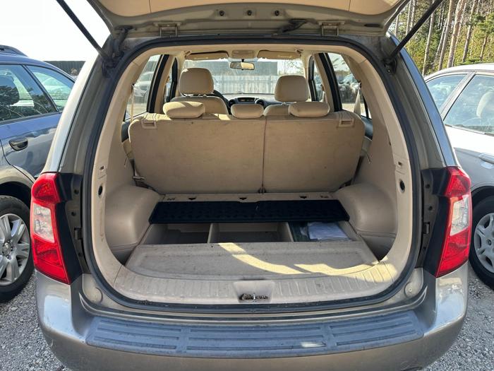 2009 kia rondo base with 168221 miles for sale near elk-river, minnesota 53c25d7e37a742c6b3f5d9d8d6505565.jpg