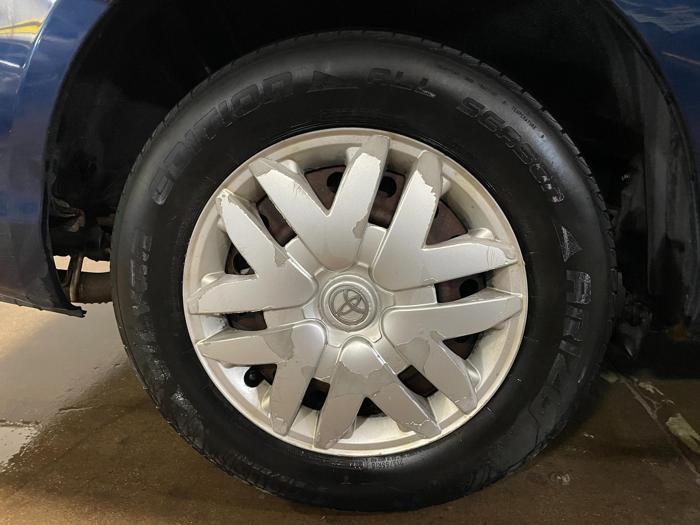 2004 Toyota Sienna