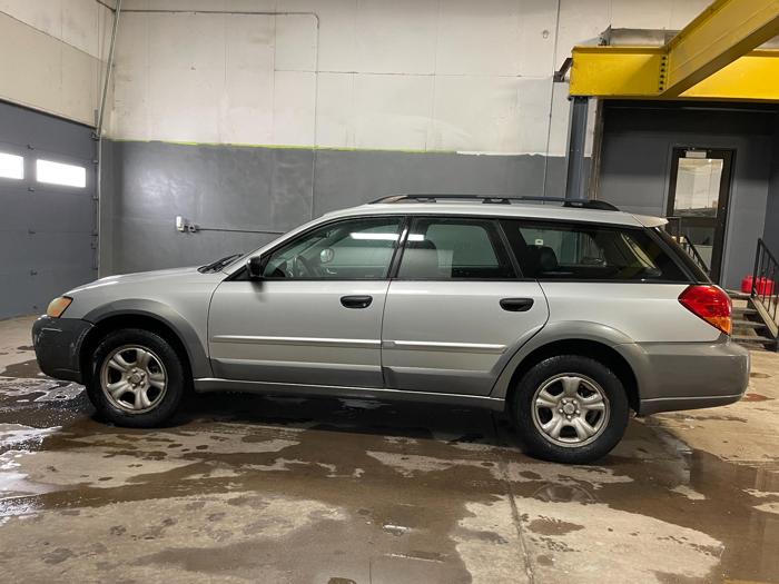 2007 subaru outback 2.5i with 156998 miles for sale near elk-river, minnesota 53da7acf3c834676baf9b42e75333941.jpg