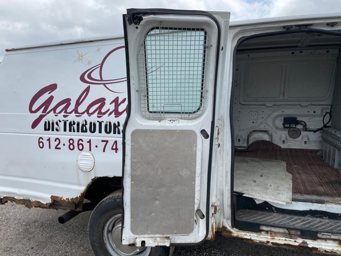 2002 ford econoline e350-super-duty-extended with 231870 miles for sale near elk-river, minnesota 54181c8465e14d54b701e47e267ae08f.jpeg