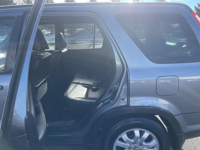 2005 honda cr-v se-4wd-at with 249119 miles for sale near farmington, minnesota 5440e7c44d8b473195cc26c07c35ff62.jpeg