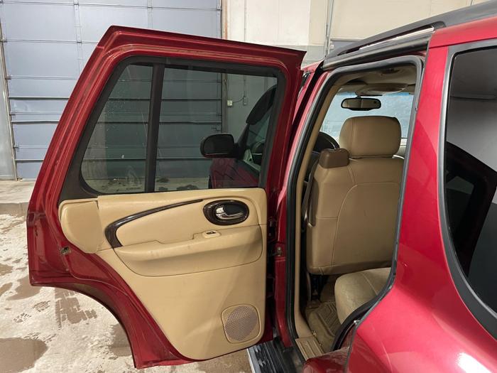 2004 Buick Rainier