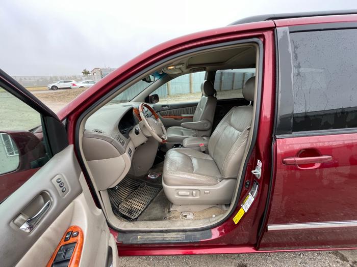 2006 toyota sienna xle with 197585 miles for sale near elk-river, minnesota 544954157a9847f0bd65b3142d3cacbc.jpeg