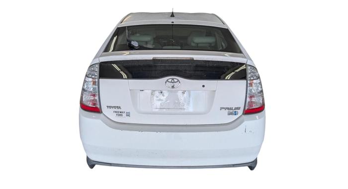 2006 toyota prius 4-door-liftback with 297498 miles for sale near elk-river, minnesota 544e46f4837f4884b3b1ec56588a21d7.jpg