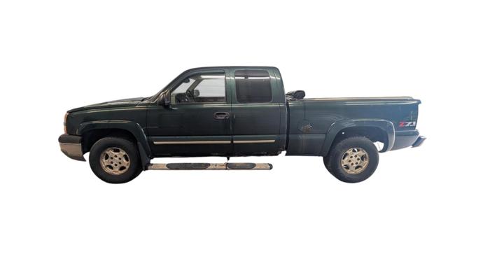 2004 chevrolet silverado-1500 work-truck-ext.-cab-short-bed-4wd with 322888 miles for sale near elk-river, minnesota 546a22349baa41048a608f5b9b2df0b5.jpg
