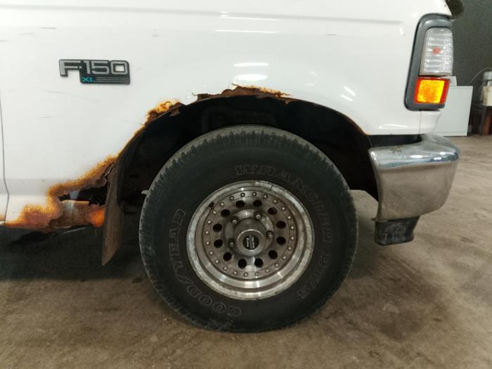 1993 ford f-150 s-reg.-cab-short-bed-2wd with 183885 miles for sale near elk-river, minnesota 54884202ef0d42088f911ce2fd108fd4.jpg
