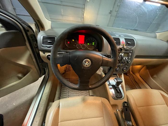 2005 volkswagen jetta 2.5l with 135969 miles for sale near elk-river, minnesota 549ad38067de4f19bfae57e0485c50c8.jpeg