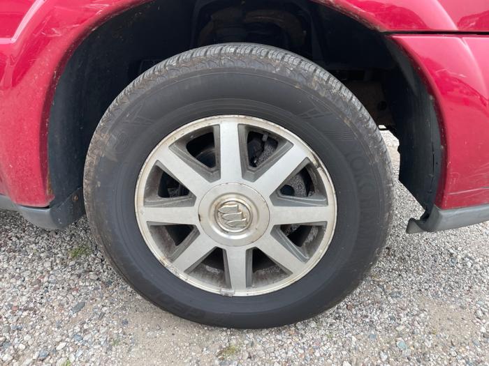 2004 buick rainier cxl-plus-awd with 201945 miles for sale near elk-river, minnesota 54a82066d011445eaab7d08fc599690d.jpeg