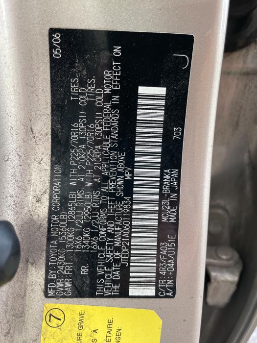 2006 toyota highlander v6-2wd-with-3rd-row-seat with 194228 miles for sale near elk-river, minnesota 54b1aef6c7914b37842aad99cba06f05.jpeg