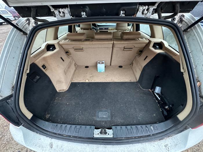 2007 bmw 3-series-sport-wagon 328xi with 164488 miles for sale near elk-river, minnesota 54b22abe678b49978ed3ad9f255e93fa.jpeg